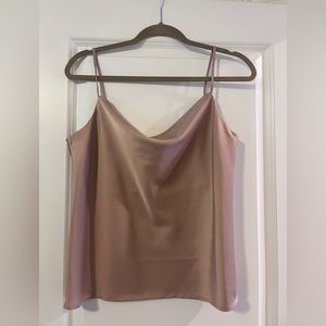 Banana Republic NWOT SILKY CLASSIC CAMISOLE Nude size Small
